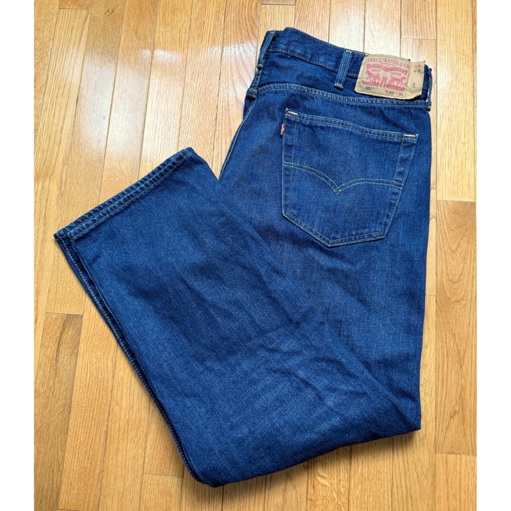 Levis 501 Original Fit Mens Jeans 42x30 Medium Wash Blue Button Fly Denim